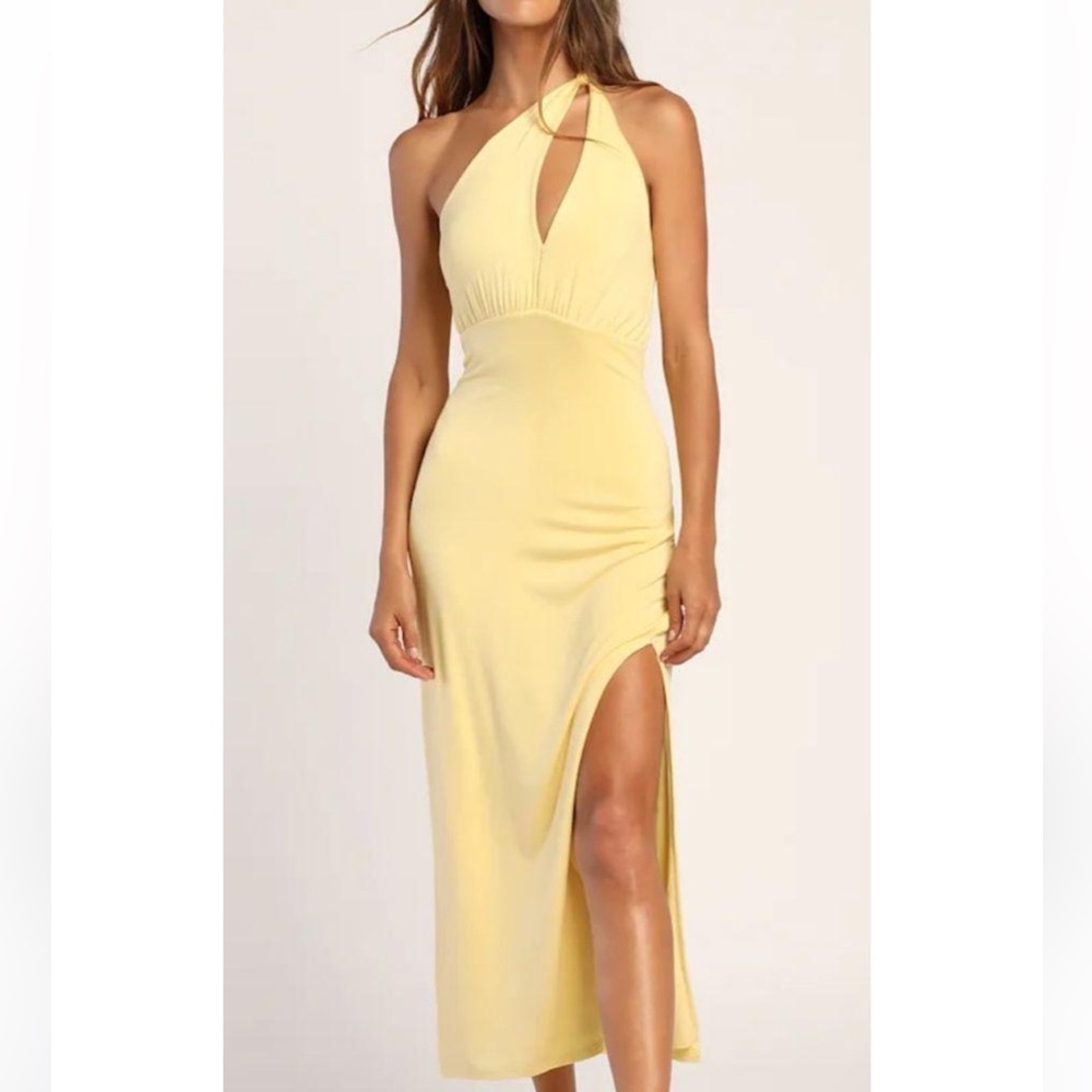 Lulu's Yellow Midi Dress